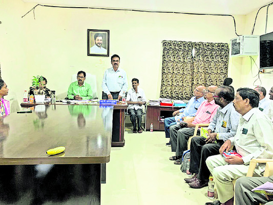 ‘వయోవృద్ధుల’ చట్టంపై అవగాహన అవసరం
1