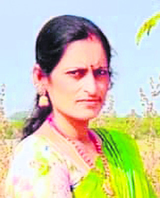 ఉరేసుకుని హిజ్రా ఆత్మహత్య3