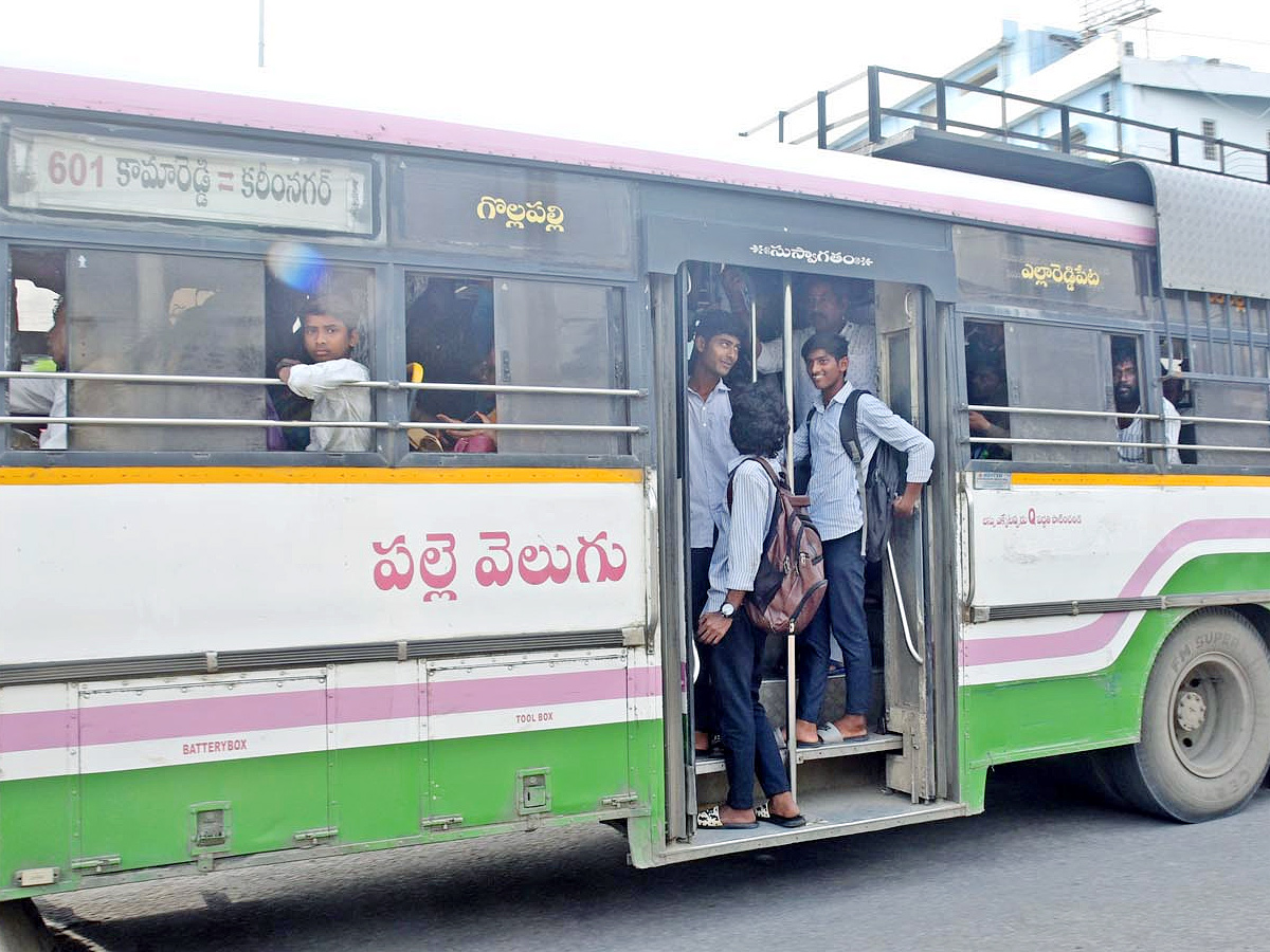 Best Photos of The Week in AP and Telangana Photo Gallery34