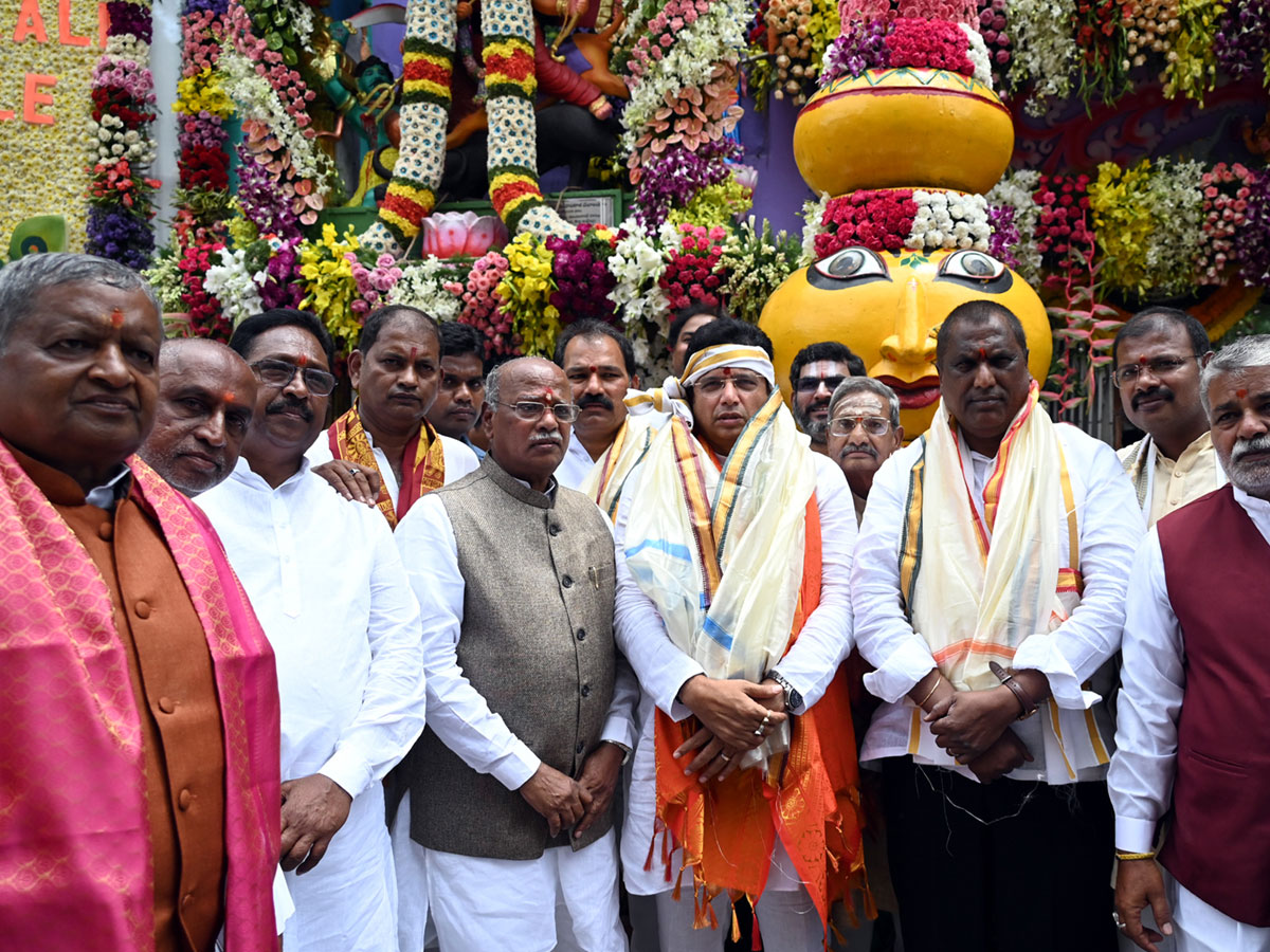 bonalu festival in hyderabad 2025 Photos26