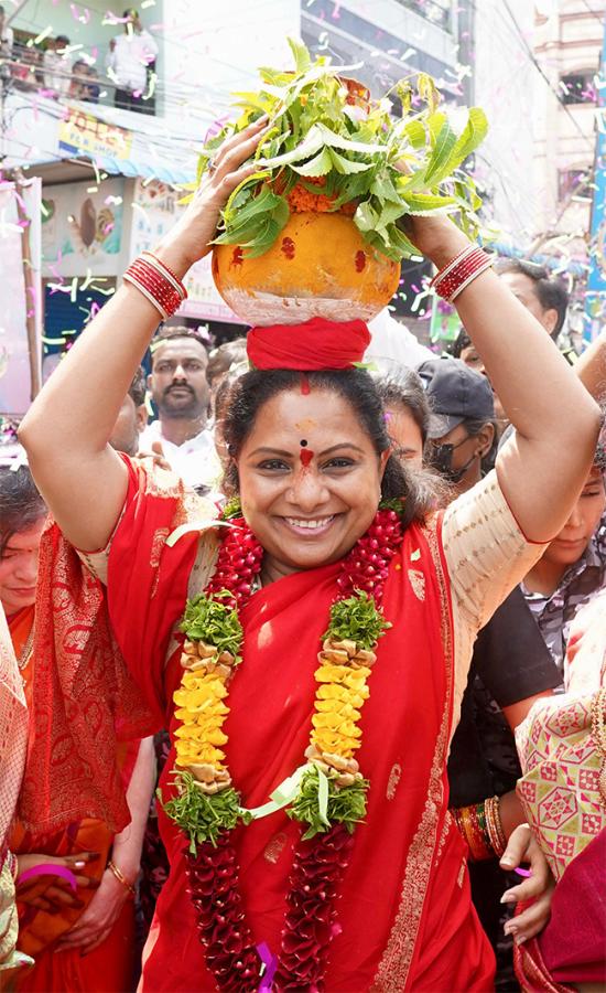 bonalu festival in hyderabad 2025 Photos5