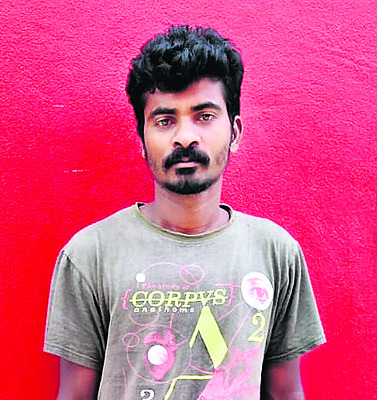 ప్రమాదకరంగా ఉప్పుటేరు వంతెన 2