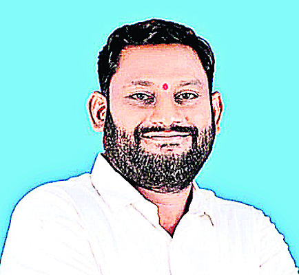 తెలుగు విభాగం  బీఓఎస్‌గా చిర్ర రాజు
1