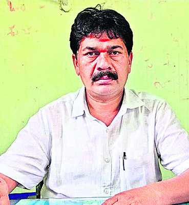 దరఖాస్తుల స్వీకరణ
2