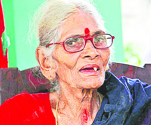 యనమలకుదురు లాకుల వద్ద గుర్తు తెలియని మృతదేహం 1