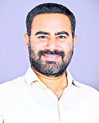 బదిలీలు సరే.. జీతాలు వెయ్యరే..? 1