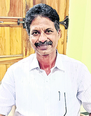 బదిలీలు సరే.. జీతాలు వెయ్యరే..? 2