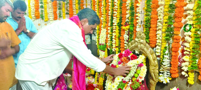 హోరెత్తిన ఎల్లారెడ్డి పట్టణం 6