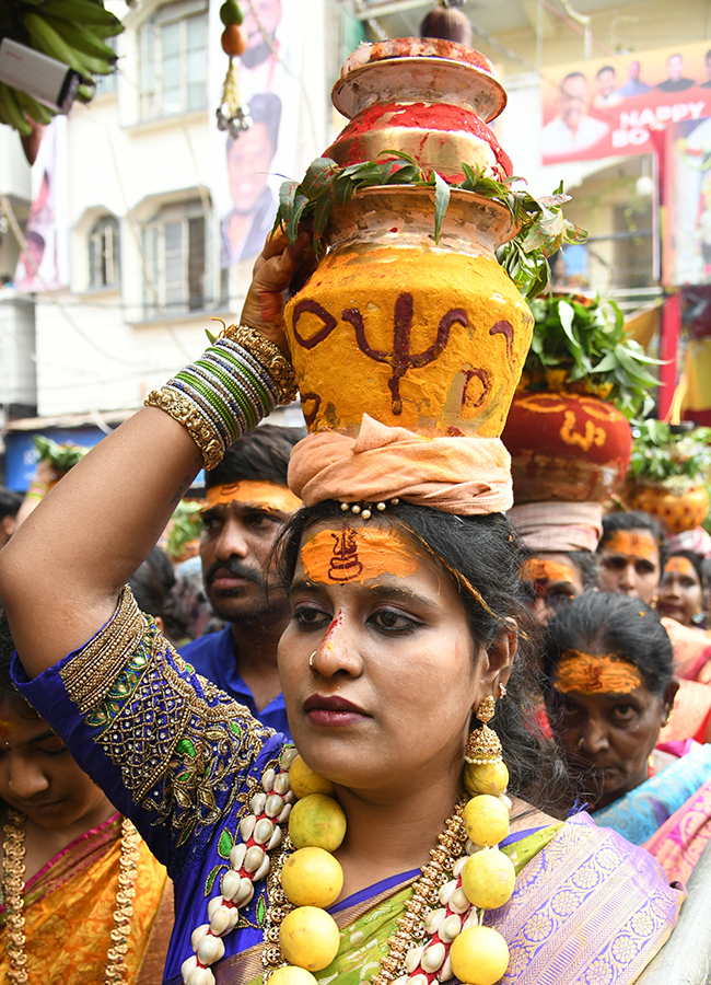 Devotional : Bonalu 2025 Festival in Telangana Photos24