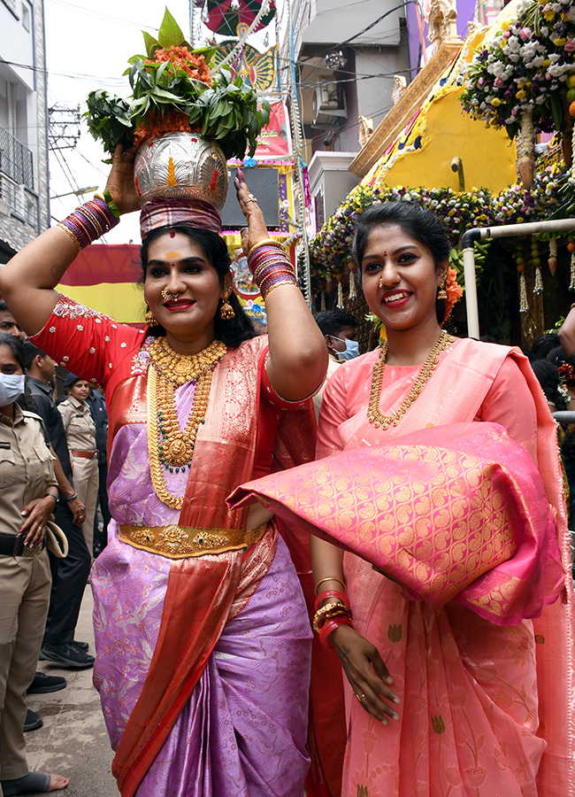 Devotional : Bonalu 2025 Festival in Telangana Photos28