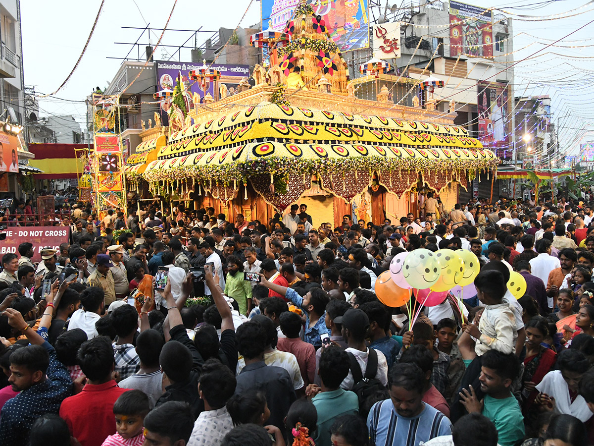 Devotional : Bonalu 2025 Festival in Telangana Photos5