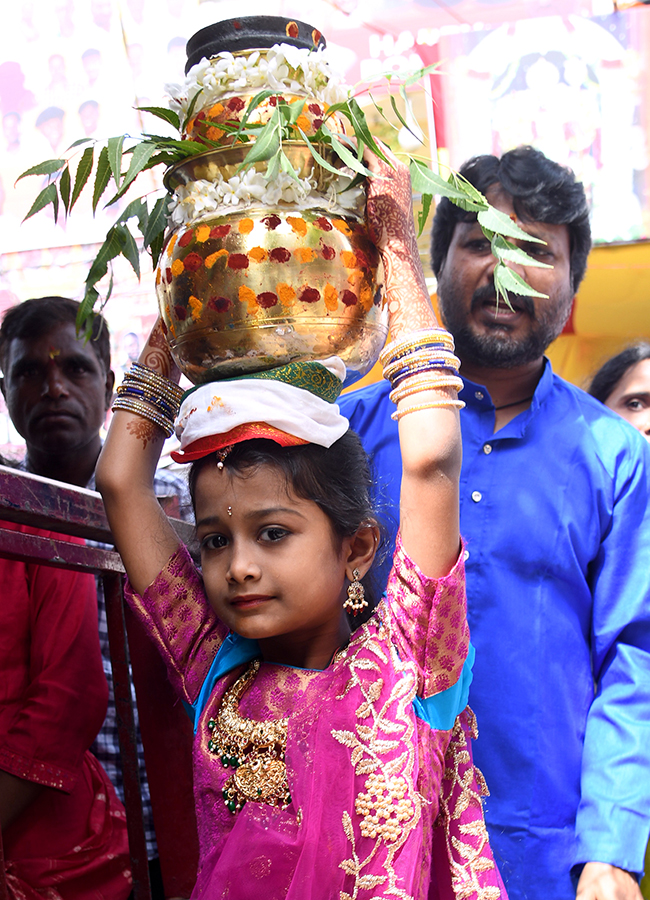 Devotional : Bonalu 2025 Festival in Telangana Photos18