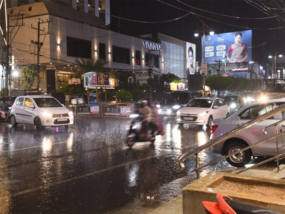 Heavy Rain in Vijayawada Today Photos12