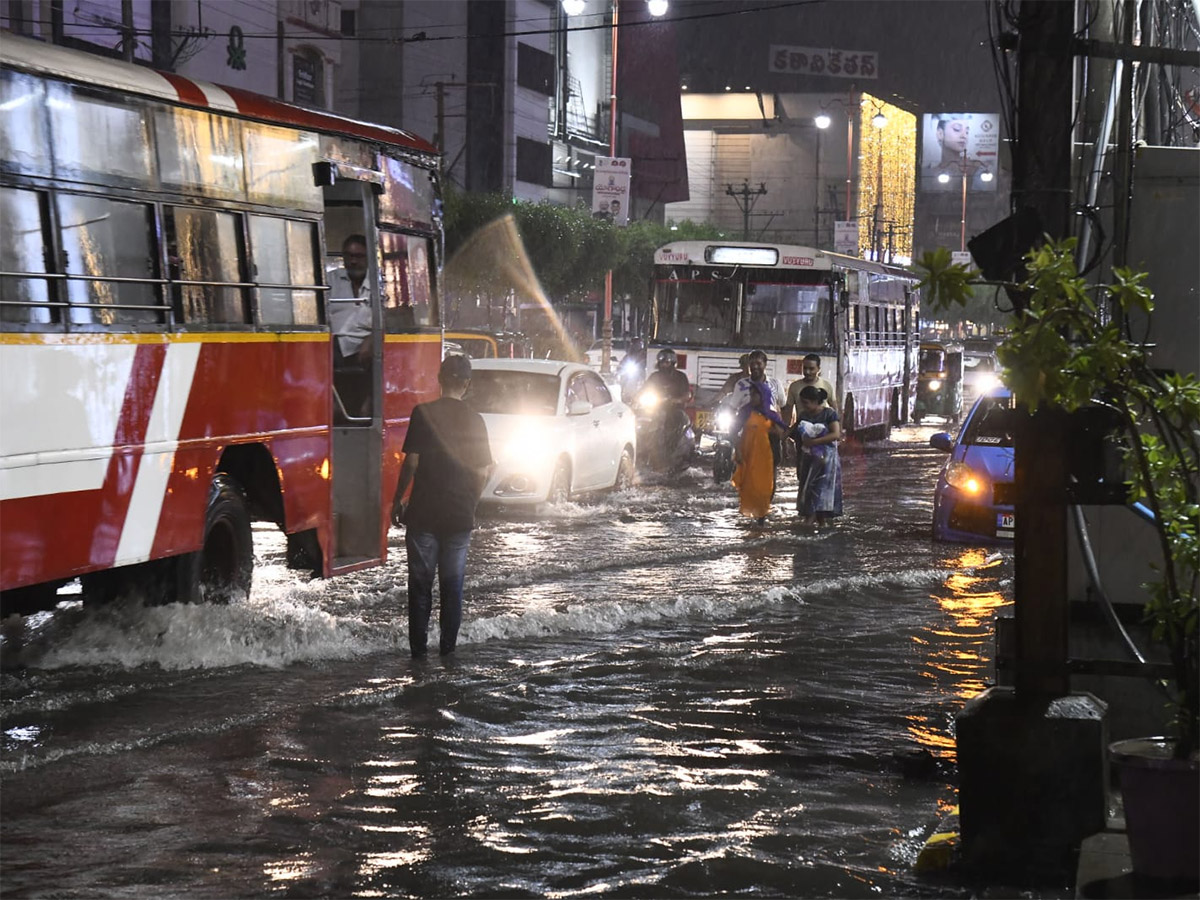 Heavy Rain in Vijayawada Today Photos17