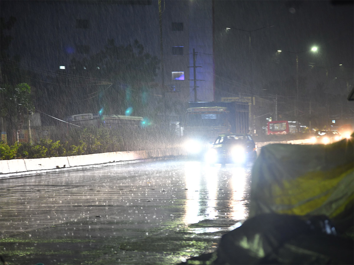 Heavy Rain in Vijayawada Today Photos22