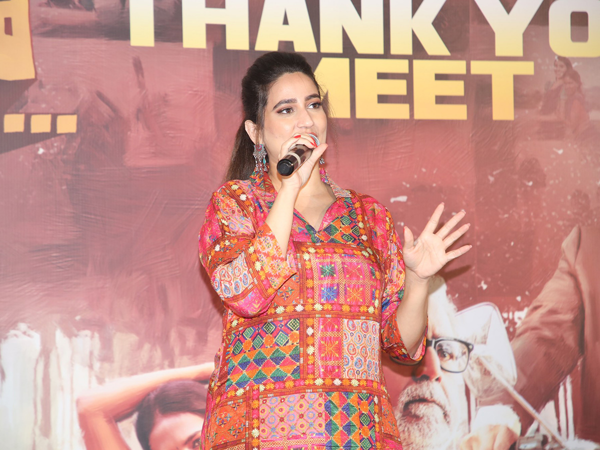 Kothapallilo Okappudu Movie Thanks Meet Photos12