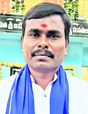 అసంపూర్తి పనులతో అవస్థలు1