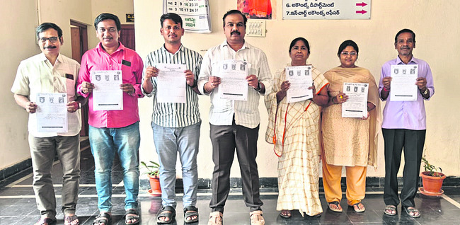 అత్యాచారానికి పాల్పడిన వారిని కఠినంగా శిక్షించాలి 1