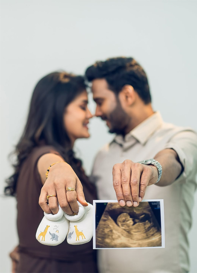 Bigg Boss fame Sonia Akula announced her pregnancy4