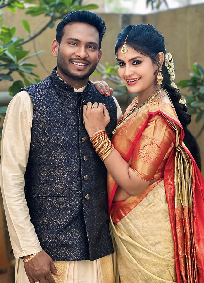 Bigg Boss fame Sonia Akula announced her pregnancy7