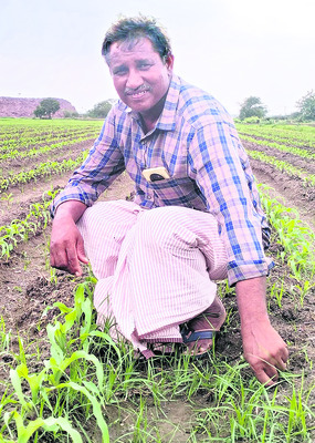 కౌలు రైతులను అన్ని విధాలుగా ఆదుకుంటాం అంటూ గొప్పలు చెప్1