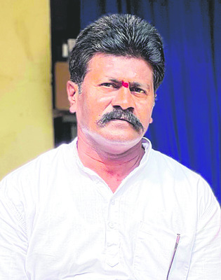 రోడ్డు ప్రమాదంలో డ్రైవర్ మృతి 1