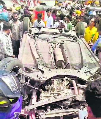 నాంపల్లి కోర్టుకు ఎన్ఎస్యూఐ నేత
1