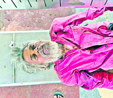 వైద్యం వికటించి వ్యక్తి మృతి 3