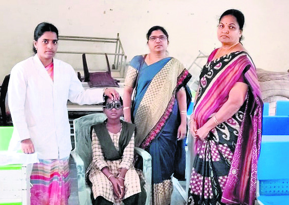 చాతుర్మాస దీక్షలో పీఠాధిపతి 1