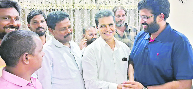 నిర్బంధంతో పోరాటాలు అణచలేరు1