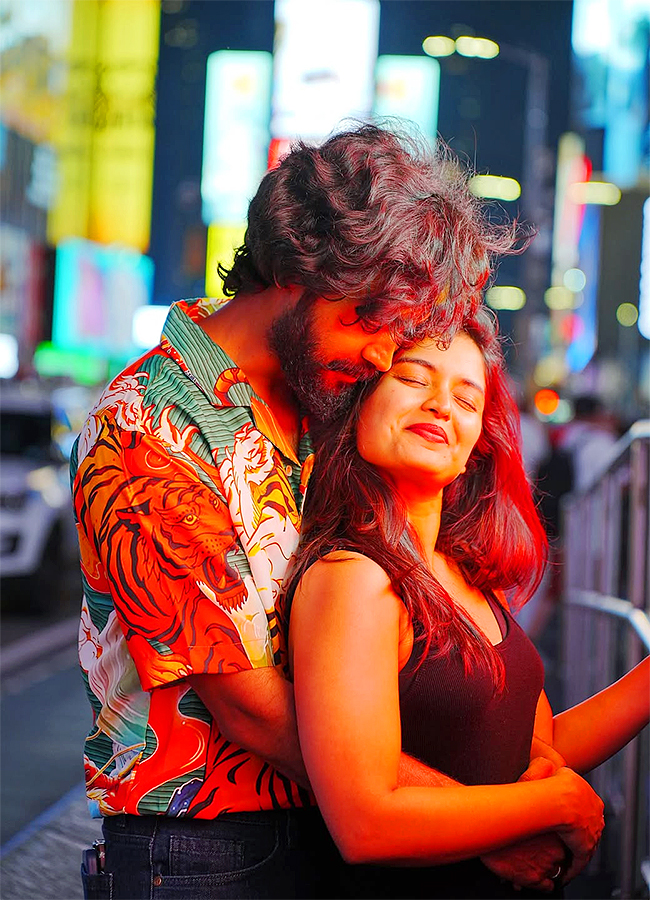 Actress Bigg Boss Fame Priyanka Jain in New York Photos Viral8