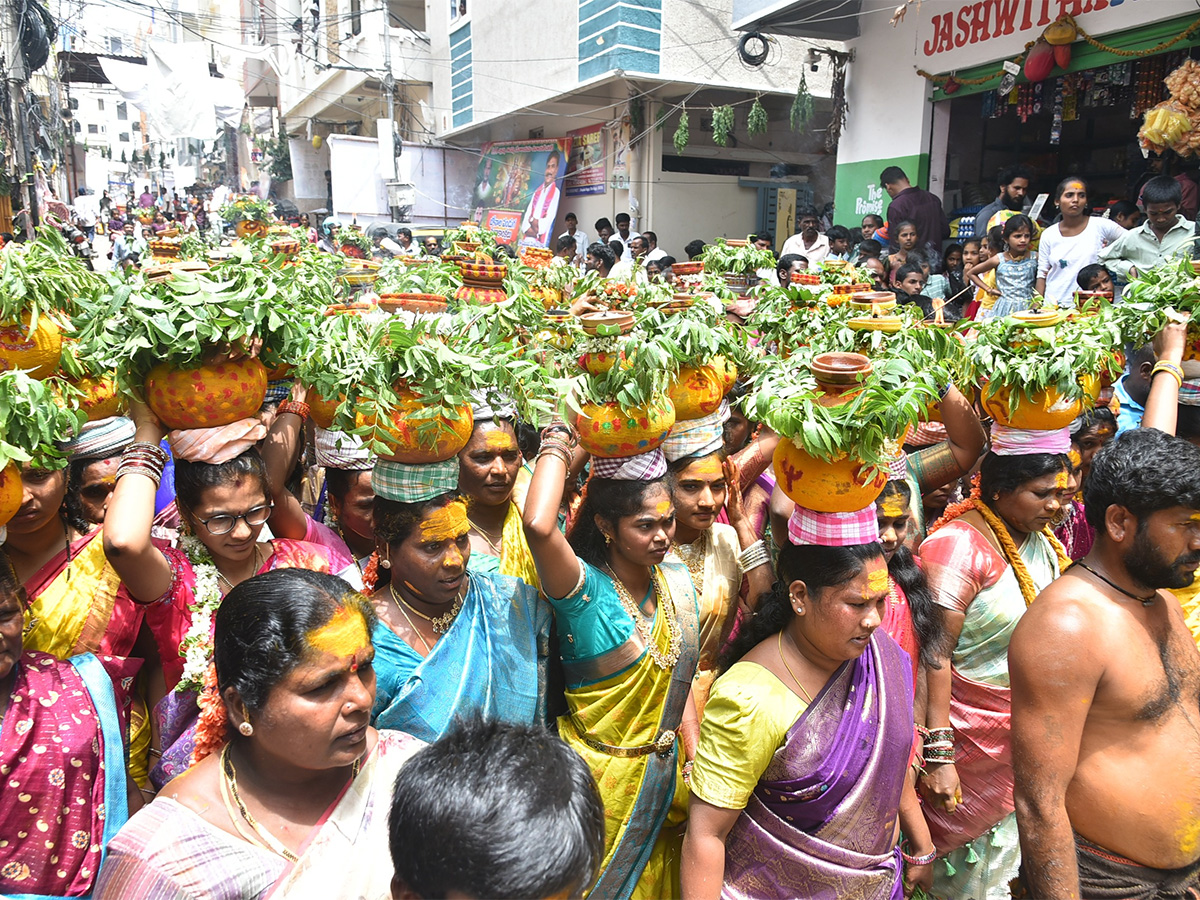 Devotional : Bonalu 2025 Festival in Film Nagar Photos 2
