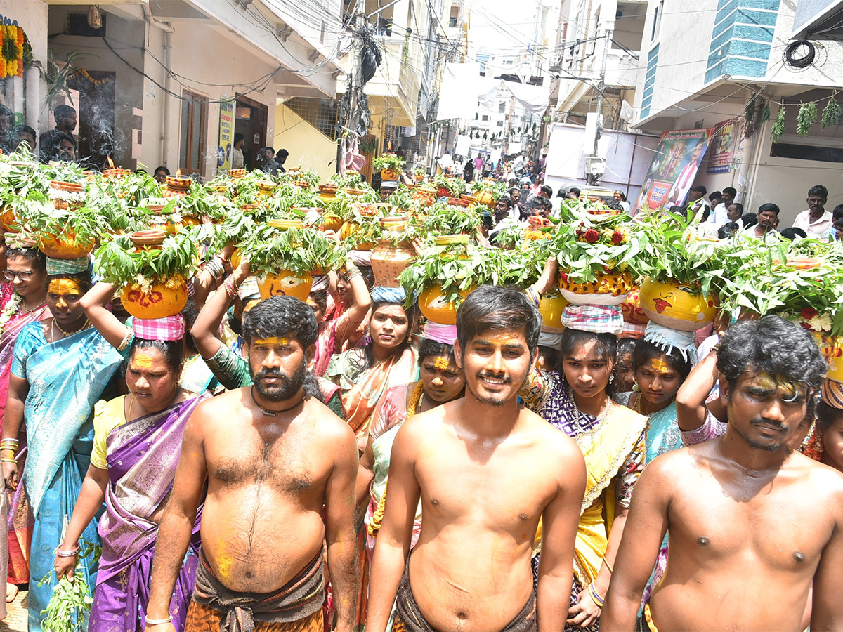 Devotional : Bonalu 2025 Festival in Film Nagar Photos 3