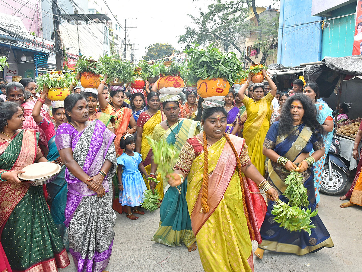 Devotional : Bonalu 2025 Festival in Film Nagar Photos 34