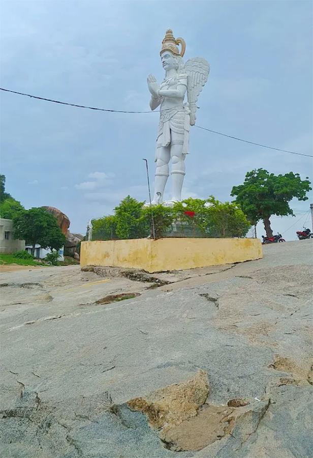Manyamkonda Sri Lakshmi Venkateshwara Swamy Temple Mahbubnagar Photos14