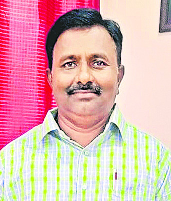 అందని జీతం.. వెతలే సమస్తం1