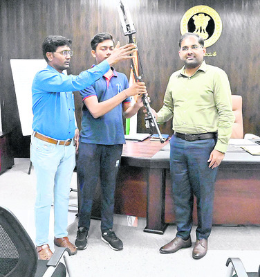 క్రీడాకారుడికి కాంపౌండ్‌బో 3
