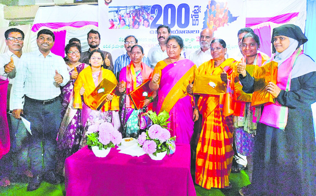 సింగూరు నీటిని విడుదల చేయండి 1