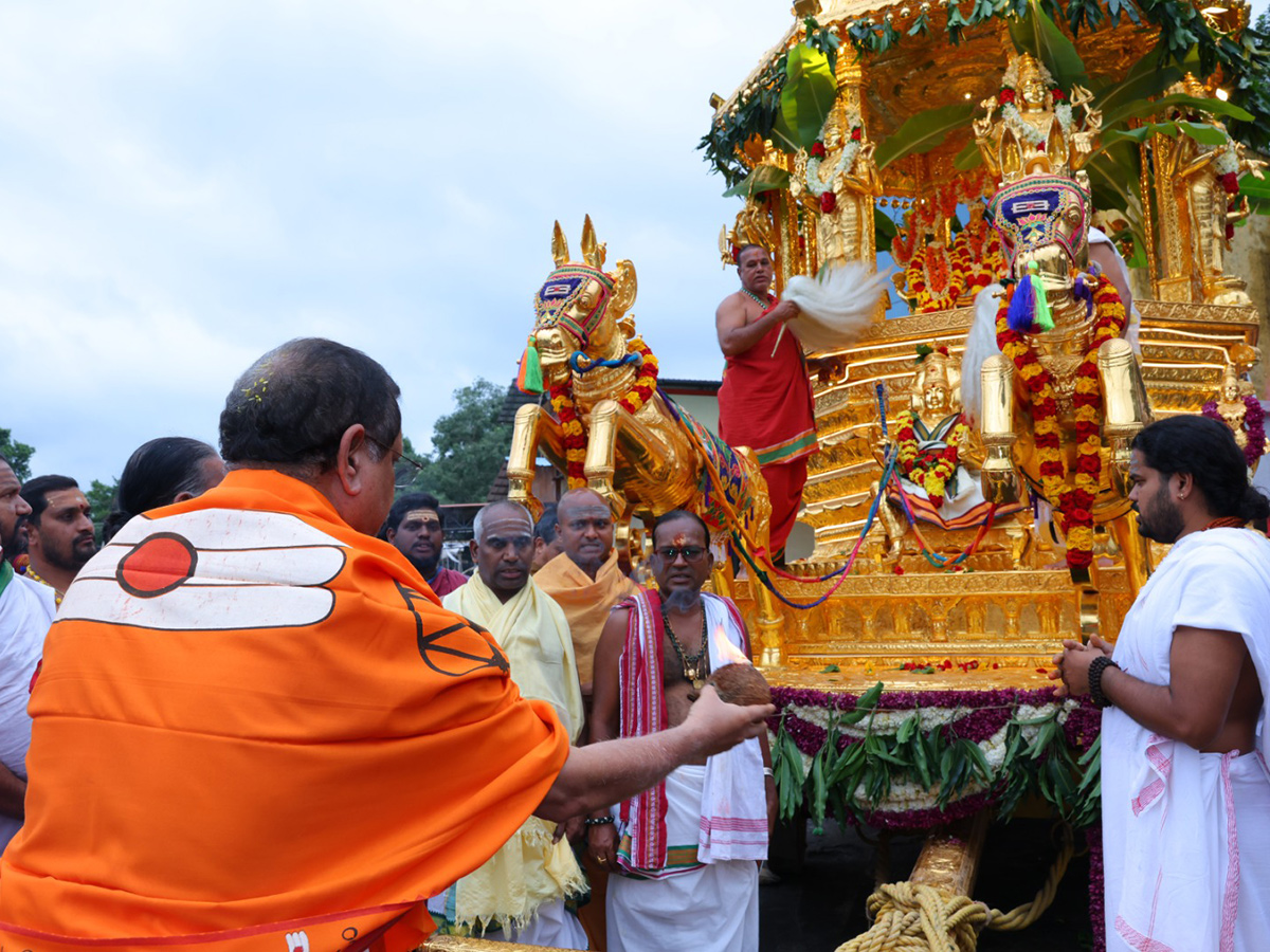 Swarna Rathotsavam Celebration Grandly Held In Srisailam 10
