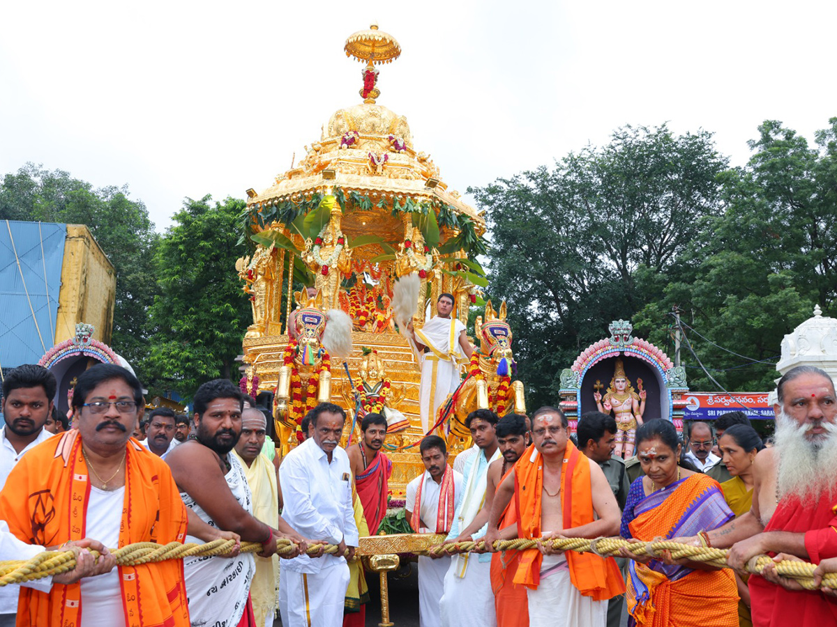 Swarna Rathotsavam Celebration Grandly Held In Srisailam 3