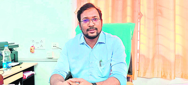 ఎవరికి చెప్పేది ‘భూ’బాధలు?3