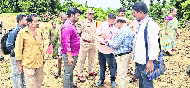 సాగు భూమిని ఏపీఐఐసీకి ఎలా కేటాయిస్తారు..!2