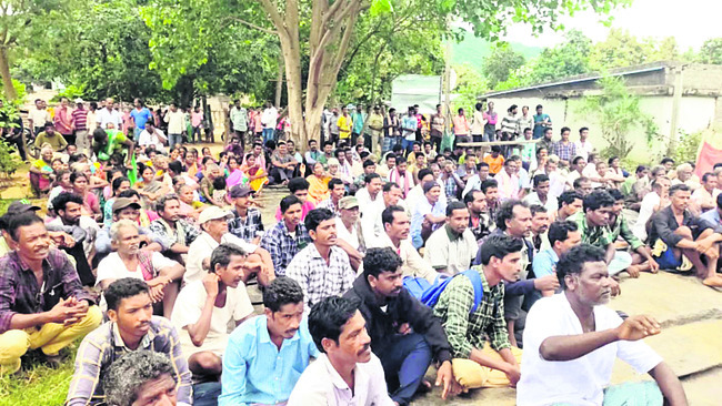 ప్రాణాలకు తెగించైనా అడ్డుకుంటాం 1