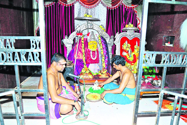 సుమనోహరంగా రామయ్య నిత్యకల్యాణం2
