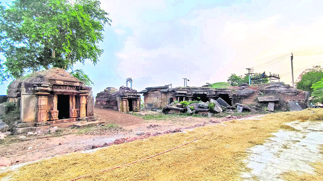 వారసత్వ హోదాకు నాలుగేళ్లు.. 1