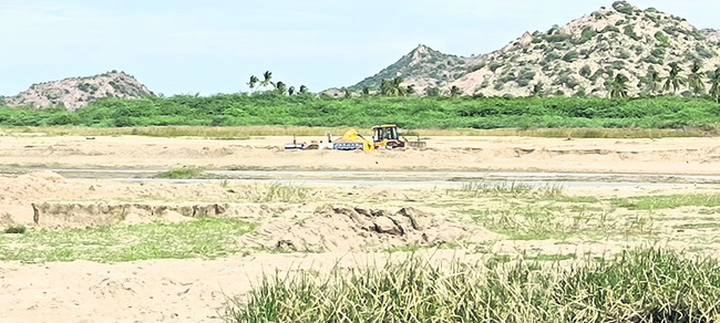 ●ఆగని ‘తెలుగు తమ్ముళ్ల’ ఇసుక దందా 1