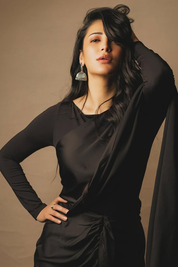 Actress Shruti Haasan completes 16 years In The industry Details Photos16