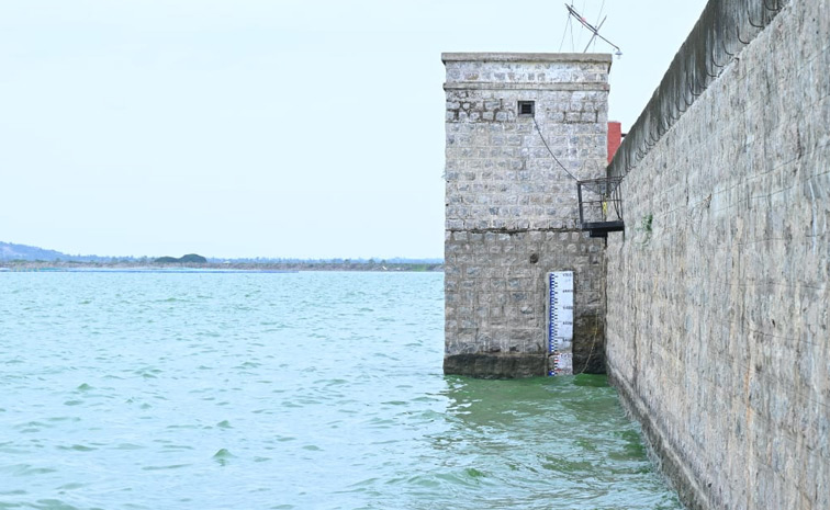 Officials Lifted Gates Of Musi Project Photos2