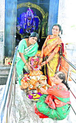 శ్రావణ పూజలు షురూ4