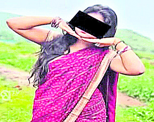 వంతెనపై వరద నీరు 7